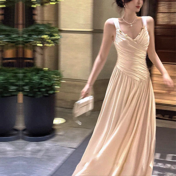 Allison Elegant Ivory Ruched Evening Dress - Image 5