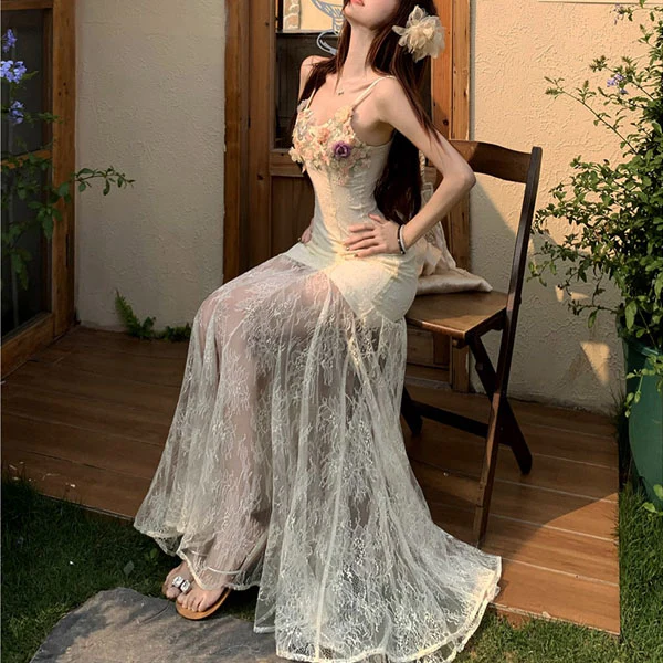 Arabella Romantic Floral Lace Maxi Dress - Image 5