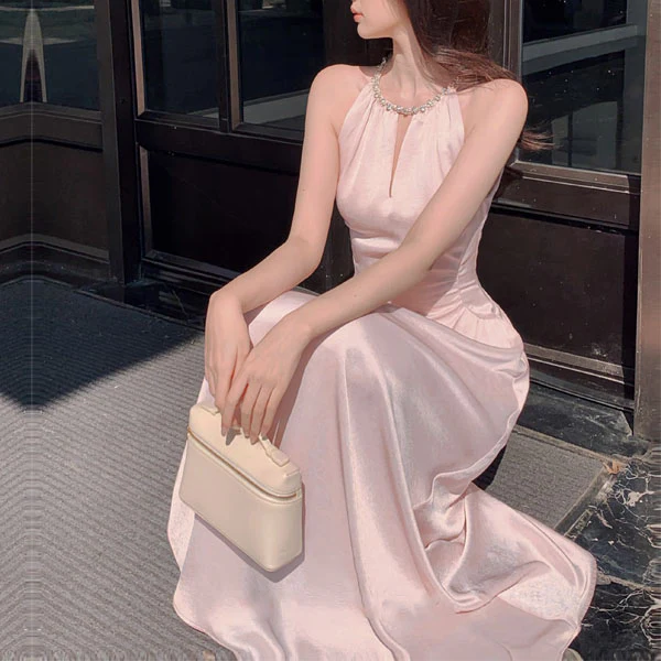 Arina Blush Pink Crystal-Embellished Neckline Evening Dress - Image 4