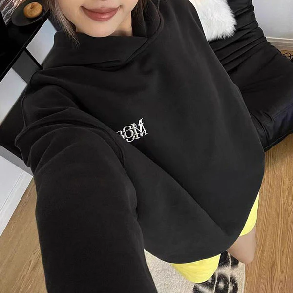 Arina MOOD Oversize Hoodie Sweater - Image 9