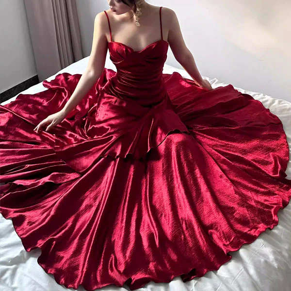 Audrey Vivid Scarlet Tiered Evening Dress - Image 6