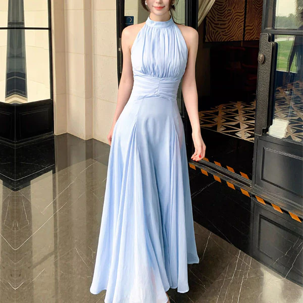 Aveline Romantic Baby Blue A-Line Halter Evening Dress