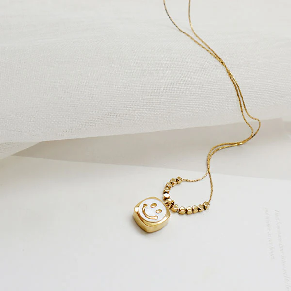 Callie Smiley Pearl Pendant Gold Necklace - Image 5