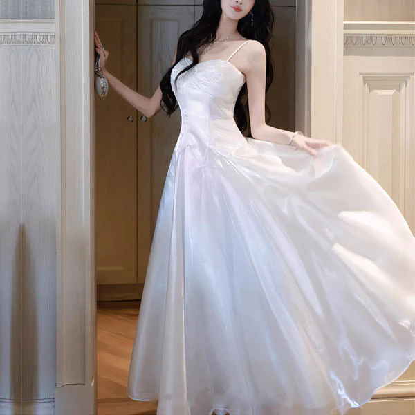 Camilie Ethereal Shimmering White Evening Dress - Image 4