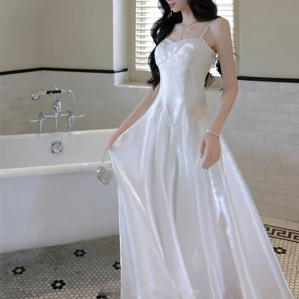 Camilie Ethereal Shimmering White Evening Dress - Image 6