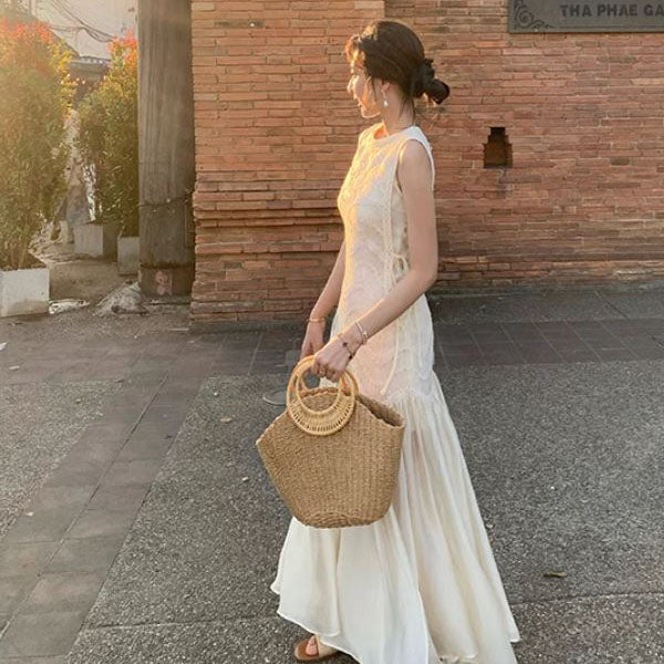 Catherina Elegant Ivory Knit Lace Maxi Dress - Image 4