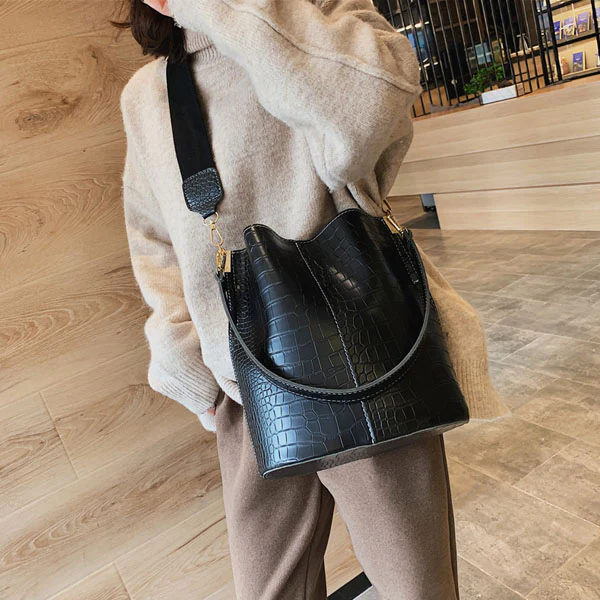 Christine Lux Bucket Bag - Image 11