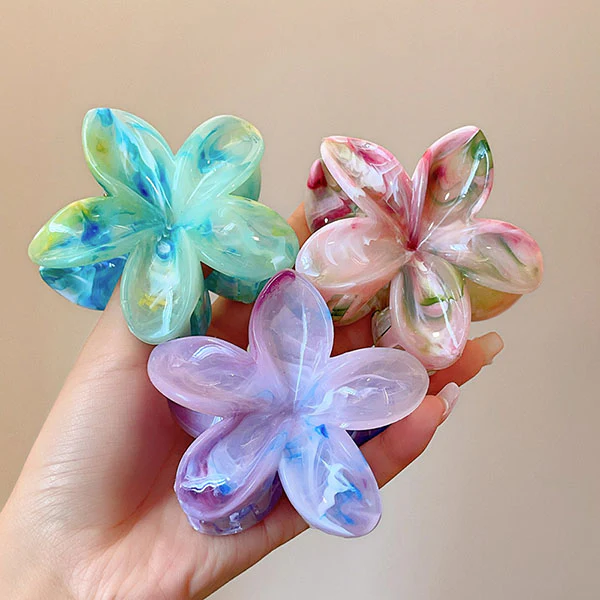 Christy Plumeria Floral Hair Clip - Image 12