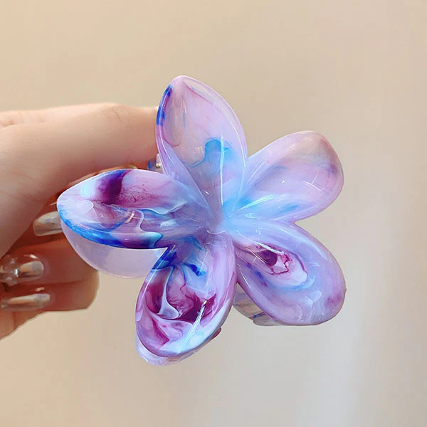 Christy Plumeria Floral Hair Clip - Image 16