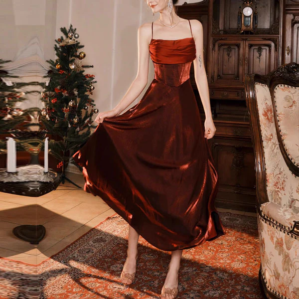 Claudine Elegant Scarlet Evening Dress with Detachable Sleeves - Image 6