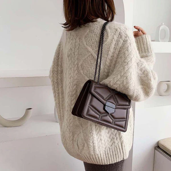 Amanda Chain Strap Handbag - Image 14