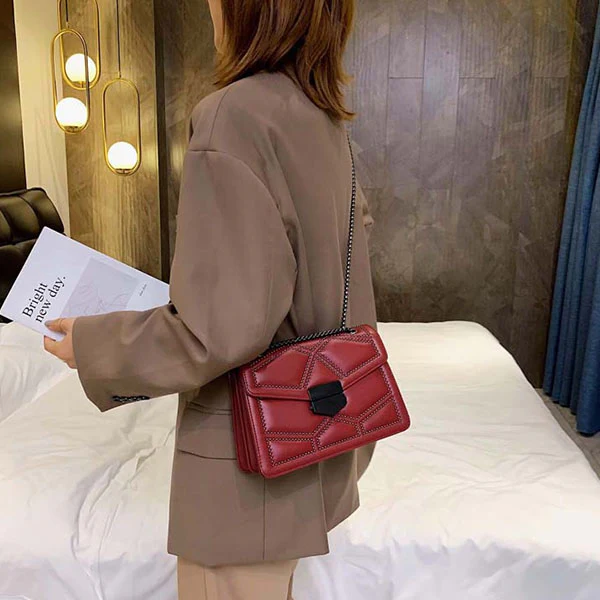 Amanda Chain Strap Handbag - Image 9