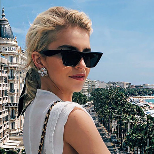 Joanne Retro Stylish Sunglasses - Image 3