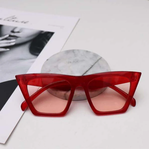 Joanne Retro Stylish Sunglasses - Image 8