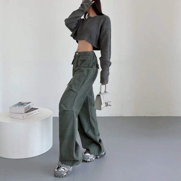 Danni Mid Rise Straight Leg Cargo Pants - Image 3