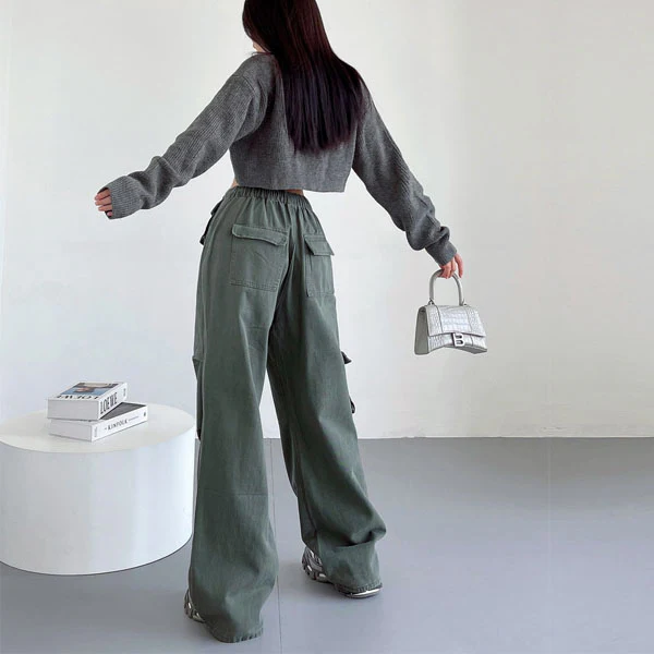 Danni Mid Rise Straight Leg Cargo Pants - Image 4