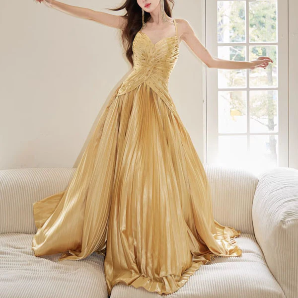 Elowen Golden Goddess Pleated Evening Dress - Image 7