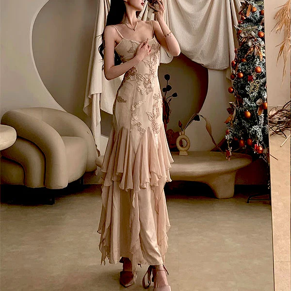 Erinda Vintage Inspired Champagne Floral Layered Dress - Image 2