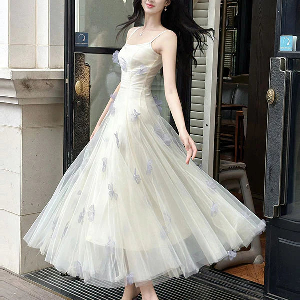 Evelune Butterfly Lace Embellishment Tulle Evening Dress - Image 2