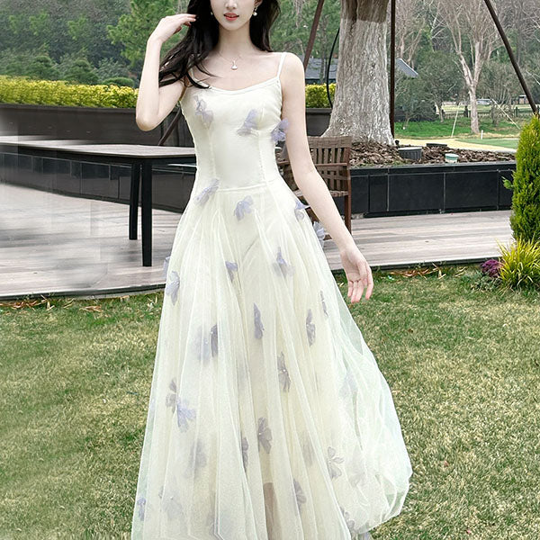 Evelune Butterfly Lace Embellishment Tulle Evening Dress - Image 5