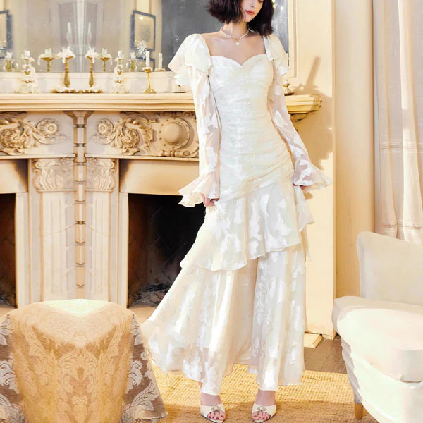 Genevieve Romantic Vintage-Inspired Ivory Tiered Evening Dress - Image 6