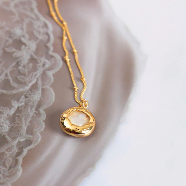 Ginn Freshwater Pearl Necklace - Image 4