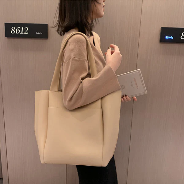 Hailey Tote Bag - Image 9