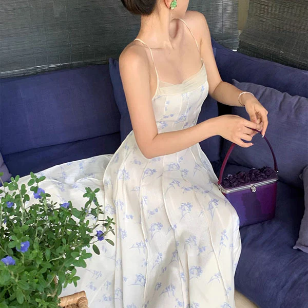 Hillary Elegant Whisper Backless Floral Maxi Dress - Image 3