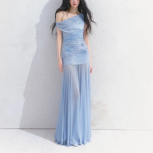 Kristy Ethereal Off-Shoulder Bodycon Tube Dress Set - Image 2