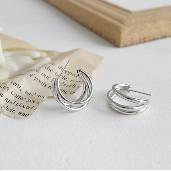 Lissie S925 Silver Triple Hoop Earrings - Image 5
