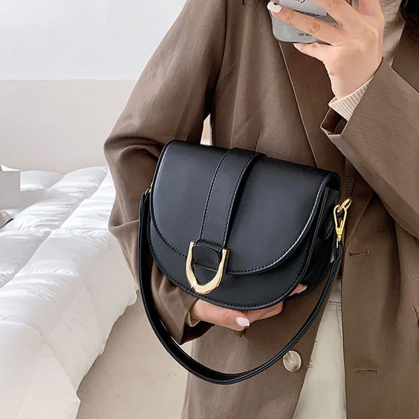 Lora Saddle Bag - Image 10