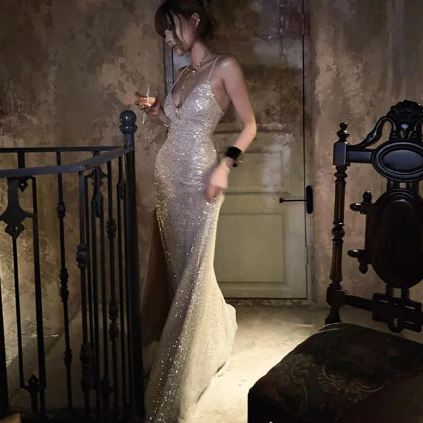 Lora Sparkle Gold Lace Back Evening Dress - Image 4