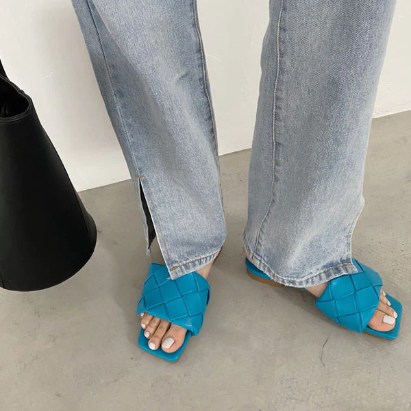 Loran Quilt Square Toe Slide Sandals - Image 6