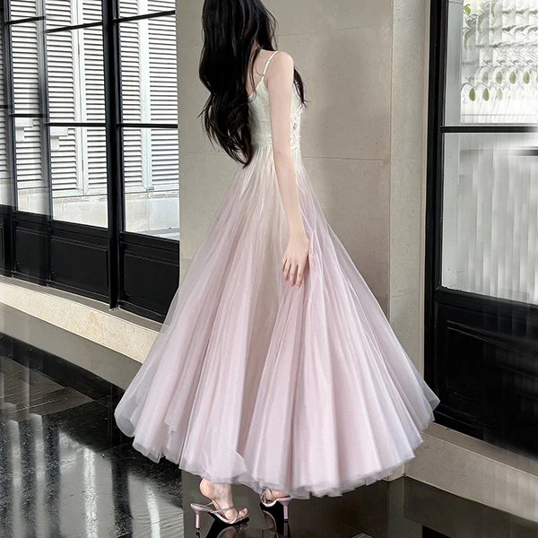 Lyra Romantic Lace Embellishment Tulle Evening Dress - Image 8