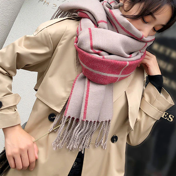 Maggie Plaid Tassel Shawl - Image 15