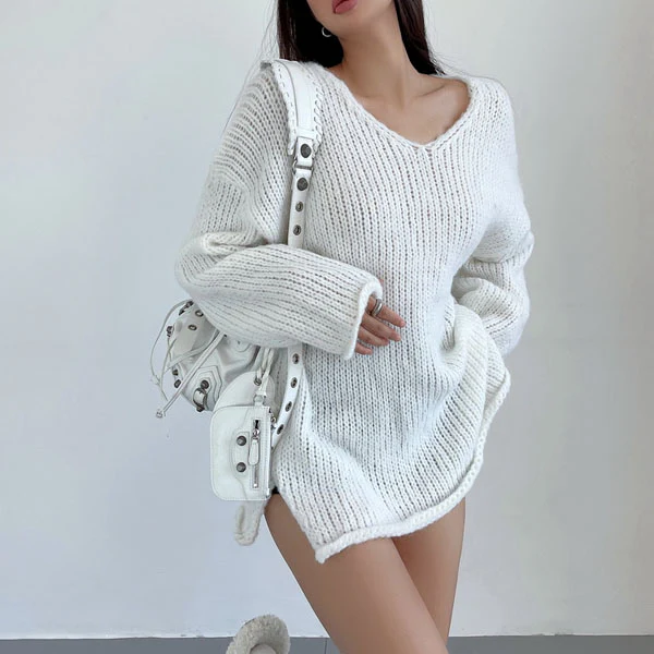 Mavis Oversize V Neck Knit Sweater Top - Image 7