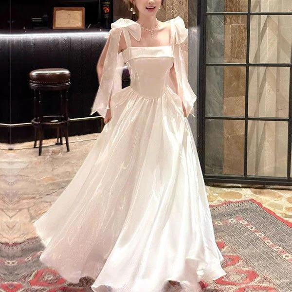 Pearline Elegant Lluminous Square Neckline Evening Dress - Image 3