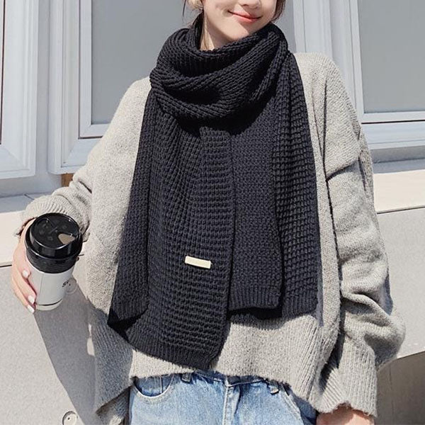Sandy Chunky Knit Scarf - Image 7
