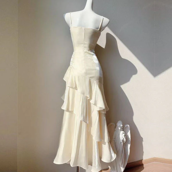 Serena Celestial Contrast Tiered Ruffles Maxi Dress - Image 10