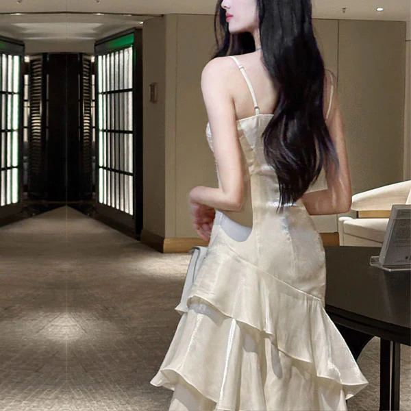 Serena Celestial Contrast Tiered Ruffles Maxi Dress - Image 8