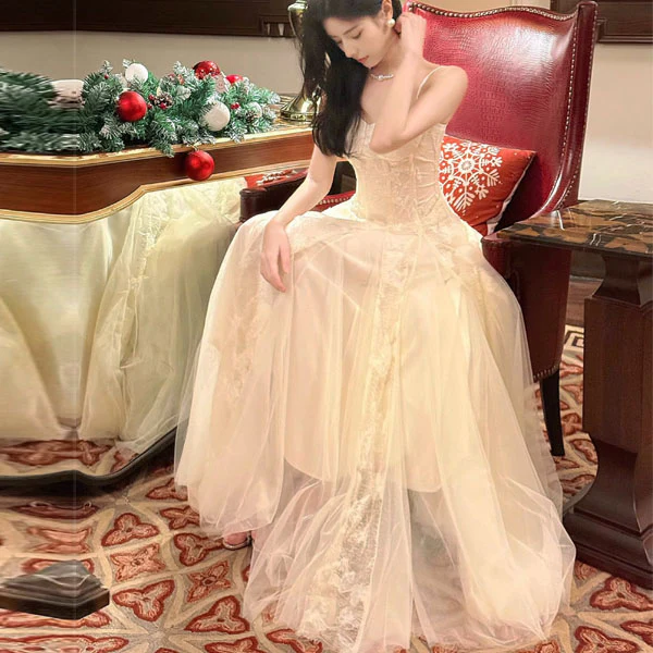 Theia Radiance Cream Lace Tulle Evening Dress - Image 3