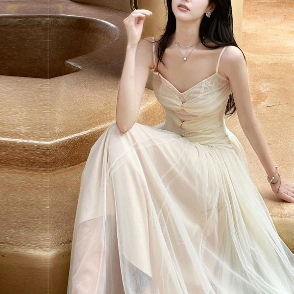 Venetia Romantic Ivory Lace Dress - Image 7