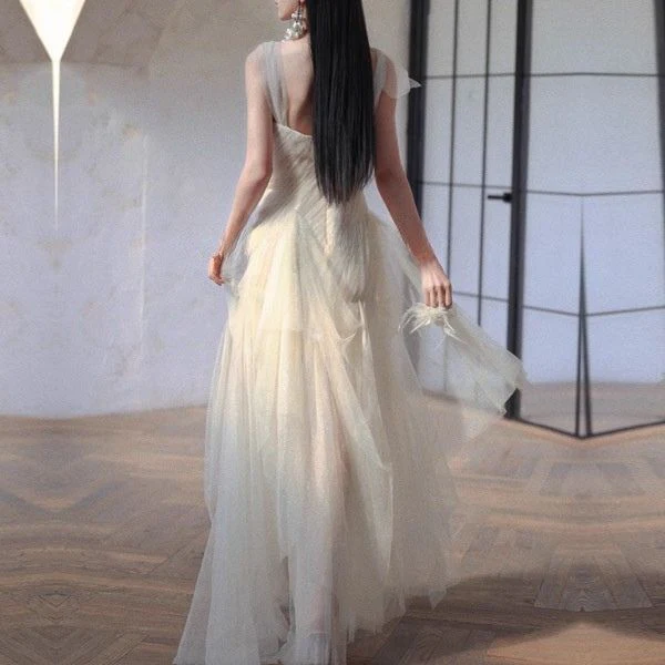 Victoria Ethereal Romantic Layered Tulle Evening Dress - Image 2