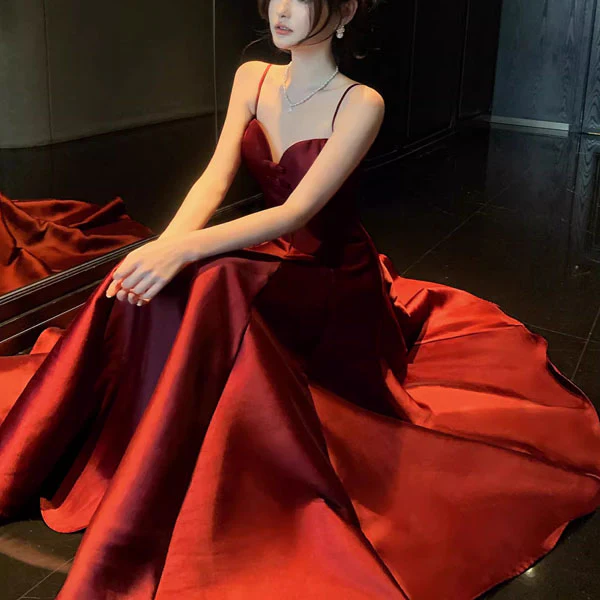 Yolanda Elegant Wine Red Sweetheart Midi Flare Dress - Image 5